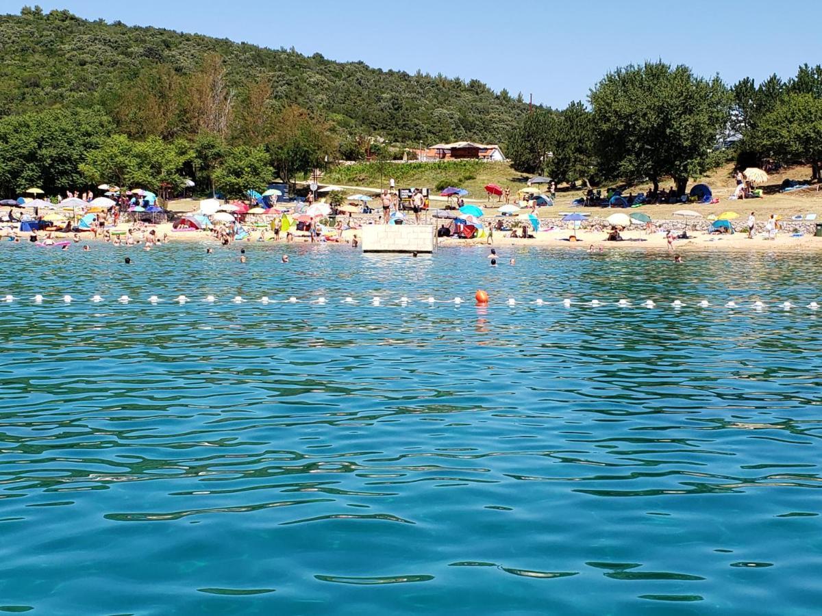 Risika Apartmani Bagian luar foto